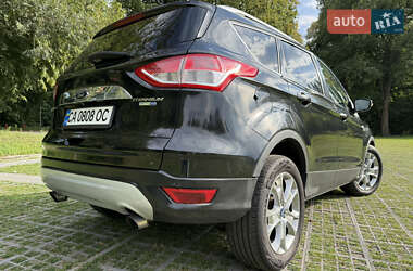 Внедорожник / Кроссовер Ford Escape 2014 в 