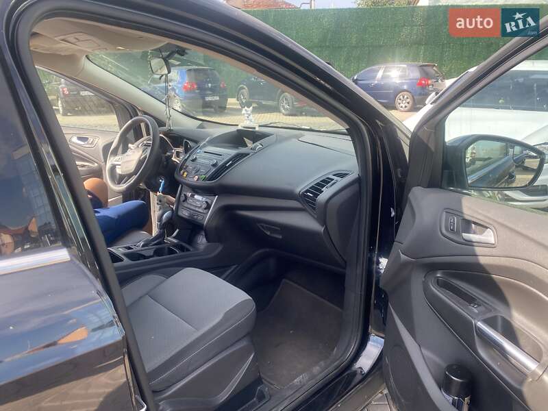 Внедорожник / Кроссовер Ford Escape 2017 в Мукачево