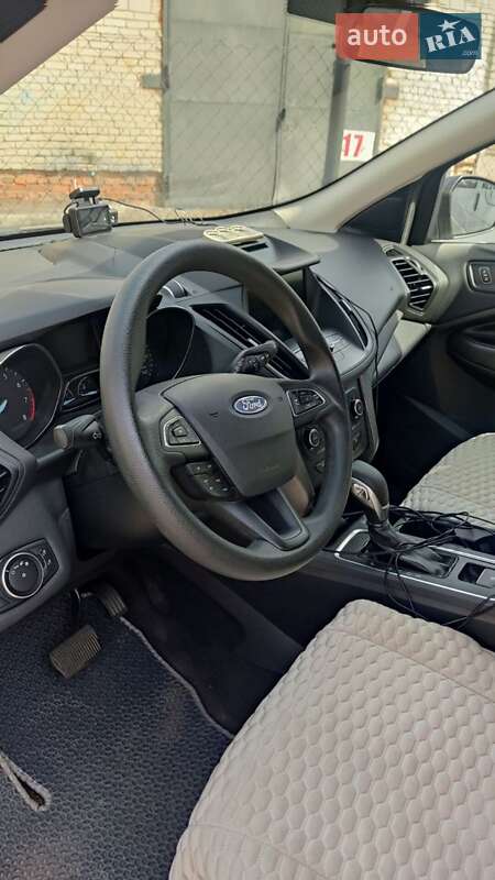 Внедорожник / Кроссовер Ford Escape 2018 в Львове фото 10 Внедорожник / Кроссовер Ford Escape 2018 в Львове