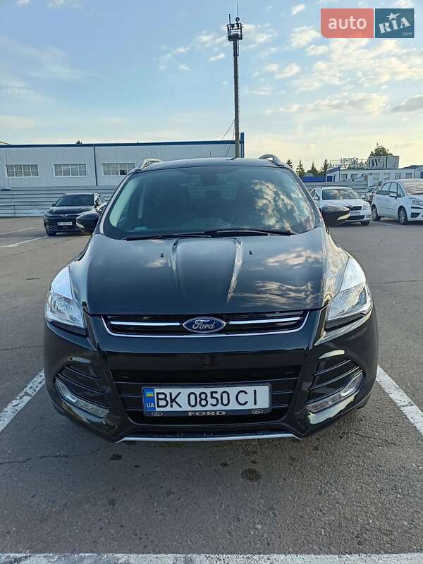 Внедорожник / Кроссовер Ford Escape 2014 в Ровно