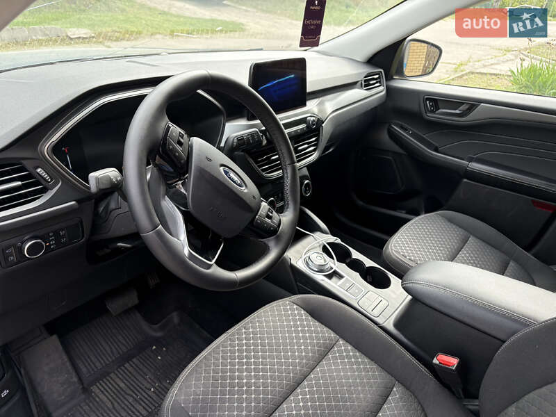 Внедорожник / Кроссовер Ford Escape 2023 в Запорожье