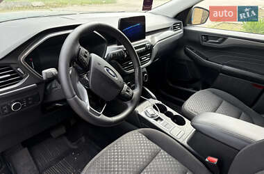 Внедорожник / Кроссовер Ford Escape 2023 в 