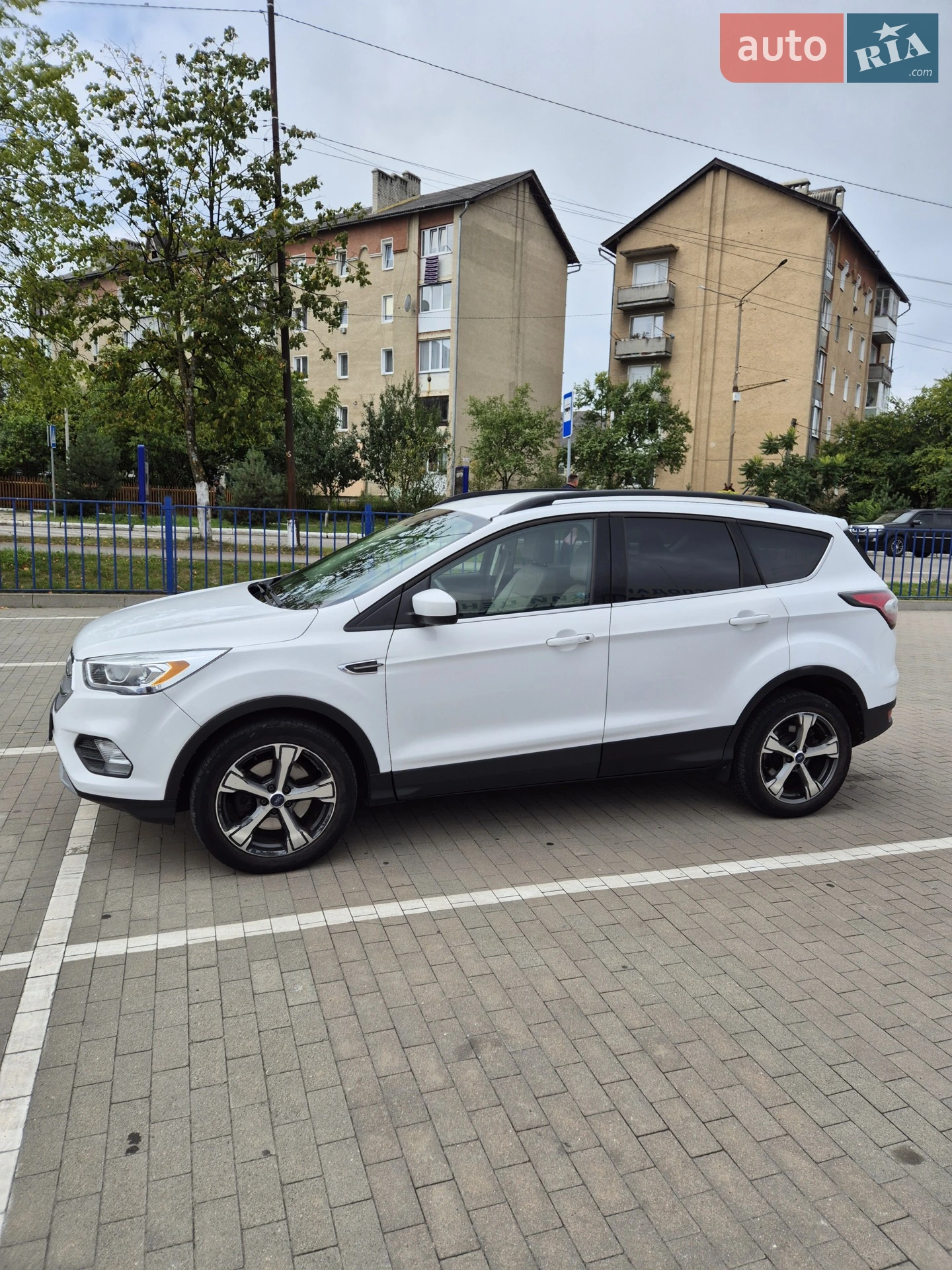 2016 Ford Escape - мініатюра 3