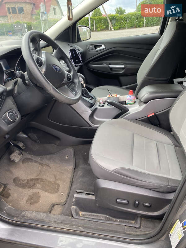 Внедорожник / Кроссовер Ford Escape 2014 в Черновцах