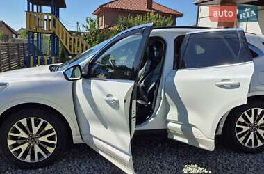 Внедорожник / Кроссовер Ford Escape 2020 в 