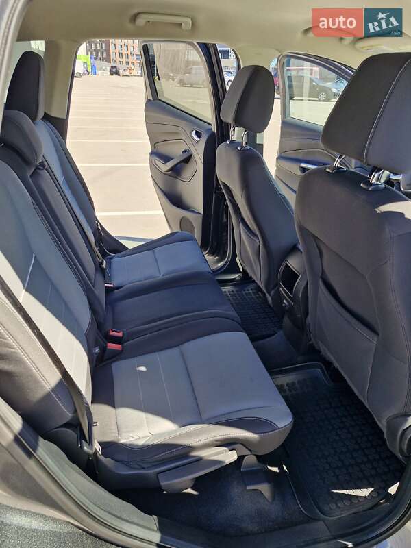 Внедорожник / Кроссовер Ford Escape 2015 в Киеве