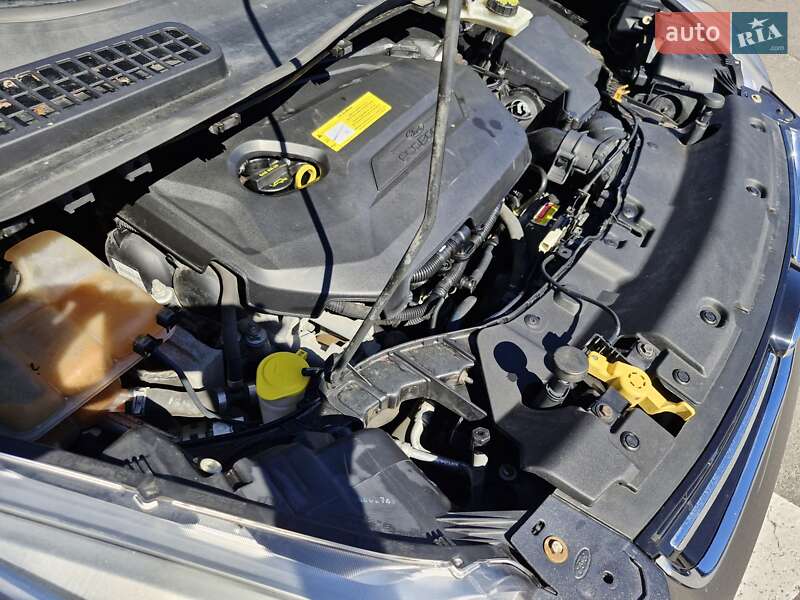 Внедорожник / Кроссовер Ford Escape 2015 в Киеве