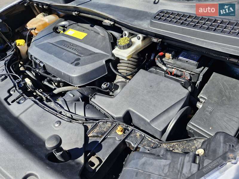 Внедорожник / Кроссовер Ford Escape 2015 в Киеве