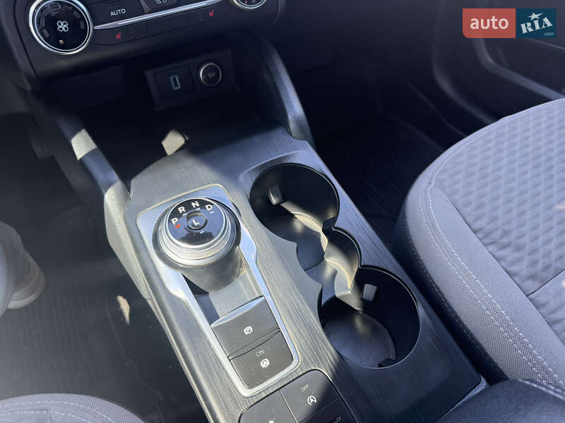 Позашляховик / Кросовер Ford Escape 2020 в Переяславі фото 16 Позашляховик / Кросовер Ford Escape 2020 в Переяславі