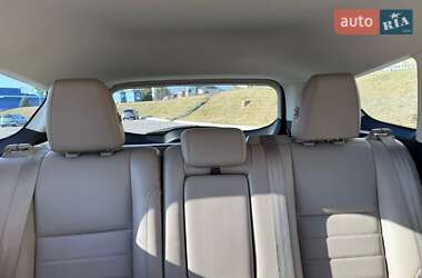 Внедорожник / Кроссовер Ford Escape 2013 в 