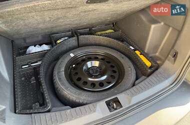 Внедорожник / Кроссовер Ford Escape 2013 в 
