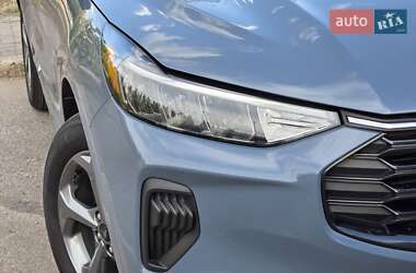 Внедорожник / Кроссовер Ford Escape 2024 в 