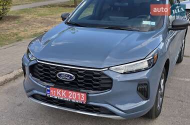 Внедорожник / Кроссовер Ford Escape 2024 в 