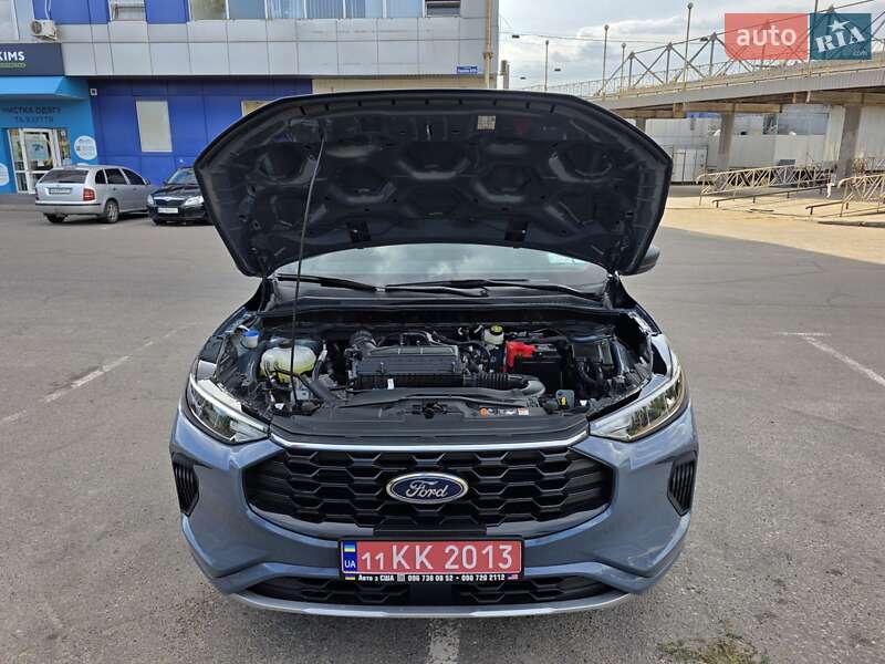 Внедорожник / Кроссовер Ford Escape 2024 в Кривом Роге