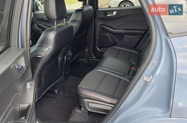 Внедорожник / Кроссовер Ford Escape 2024 в 