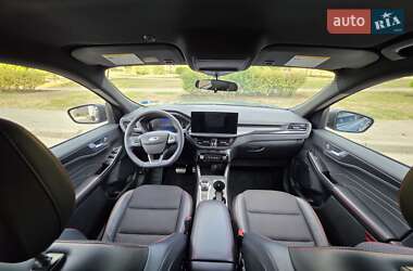Внедорожник / Кроссовер Ford Escape 2024 в 
