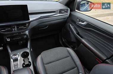 Внедорожник / Кроссовер Ford Escape 2024 в Кривом Роге