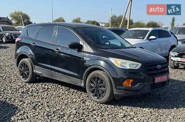 Внедорожник / Кроссовер Ford Escape 2017 в 