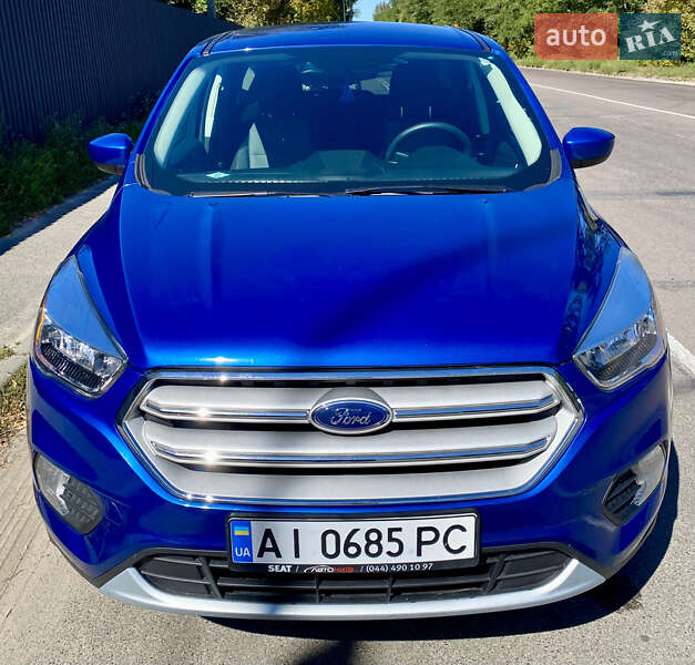 Внедорожник / Кроссовер Ford Escape 2018 в Вышгороде