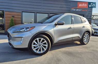 Внедорожник / Кроссовер Ford Escape 2021 в 