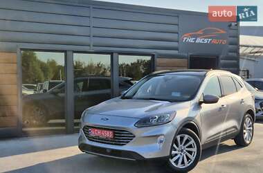 Внедорожник / Кроссовер Ford Escape 2021 в 