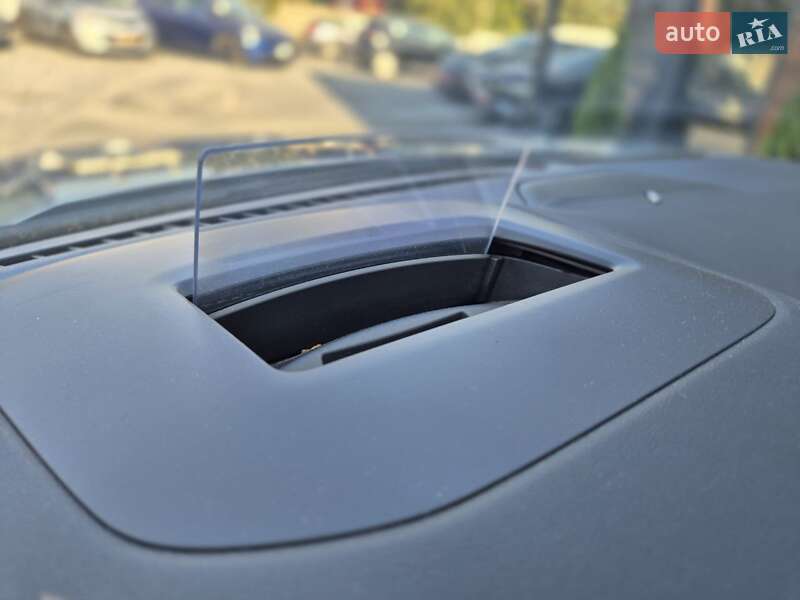 Позашляховик / Кросовер Ford Escape 2021 в Рівному