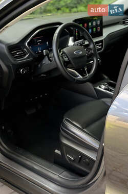 Внедорожник / Кроссовер Ford Escape 2023 в 