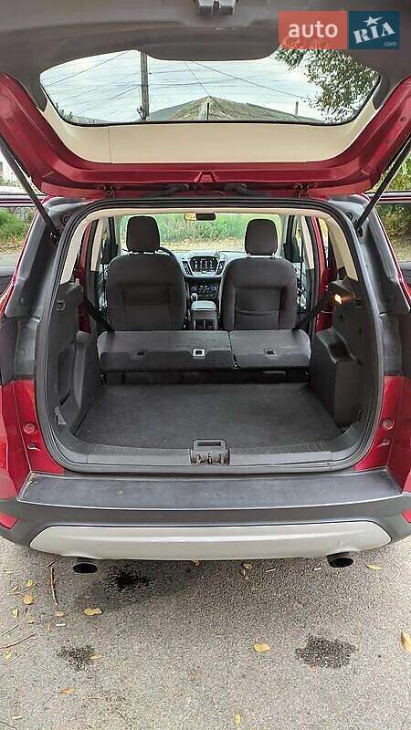 Внедорожник / Кроссовер Ford Escape 2019 в Киеве