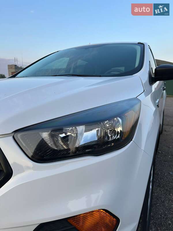 Внедорожник / Кроссовер Ford Escape 2018 в Броварах фото 8 Внедорожник / Кроссовер Ford Escape 2018 в Броварах