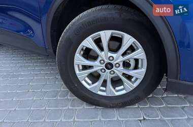 Внедорожник / Кроссовер Ford Escape 2023 в 
