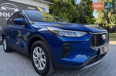 Внедорожник / Кроссовер Ford Escape 2023 в 