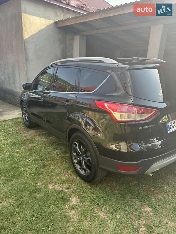 Внедорожник / Кроссовер Ford Escape 2014 в Измаиле