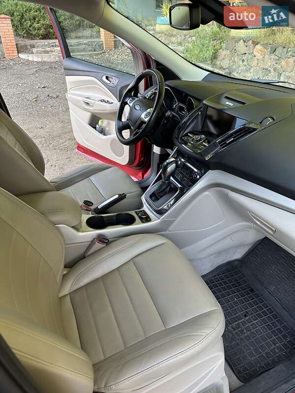 Внедорожник / Кроссовер Ford Escape 2013 в Благовещенском фото 9 Внедорожник / Кроссовер Ford Escape 2013 в Благовещенском