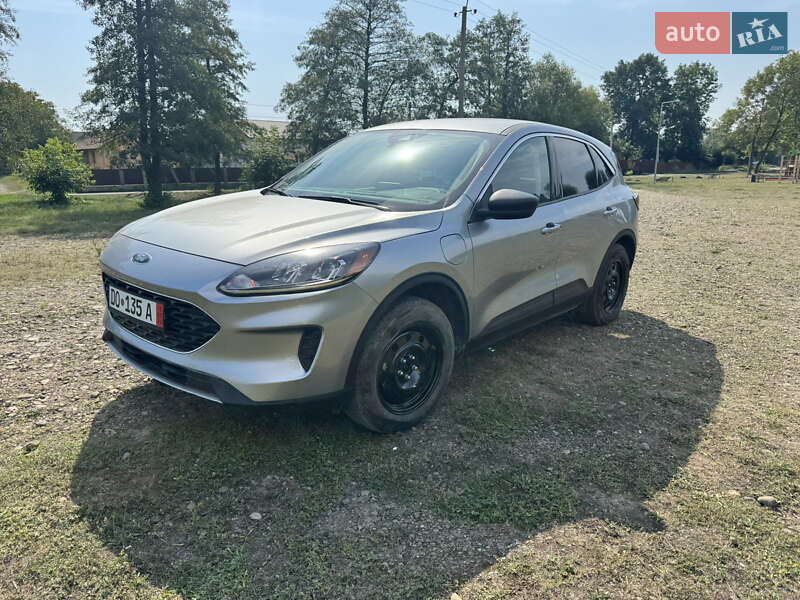 Внедорожник / Кроссовер Ford Escape 2022 в 