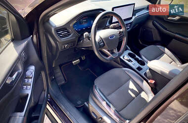 Внедорожник / Кроссовер Ford Escape 2023 в 