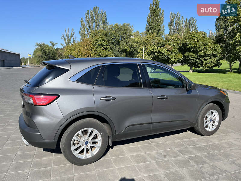 Внедорожник / Кроссовер Ford Escape 2022 в Светловодске