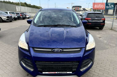 Внедорожник / Кроссовер Ford Escape 2016 в 