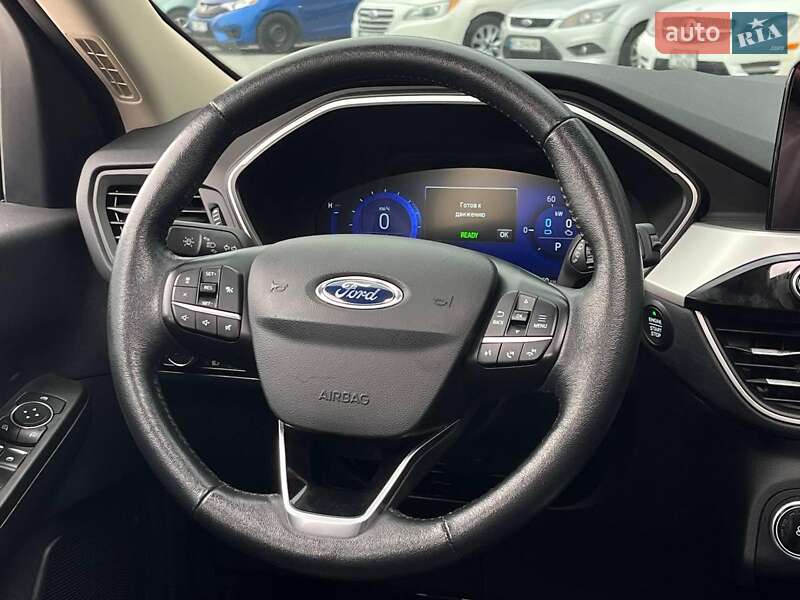 Внедорожник / Кроссовер Ford Escape 2020 в Львове