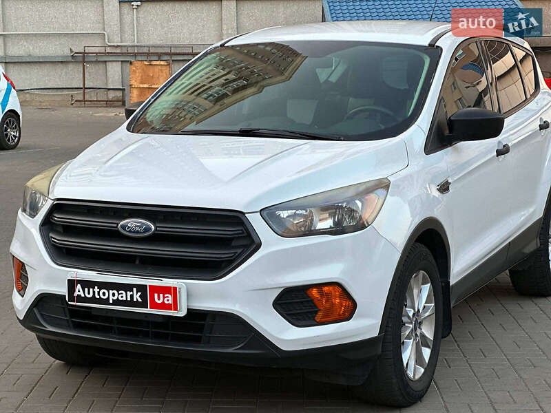 Позашляховик / Кросовер Ford Escape 2017 в Одесі фото 3 Позашляховик / Кросовер Ford Escape 2017 в Одесі