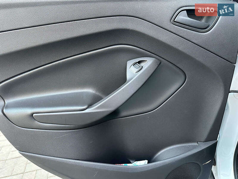 Позашляховик / Кросовер Ford Escape 2017 в Одесі фото 14 Позашляховик / Кросовер Ford Escape 2017 в Одесі