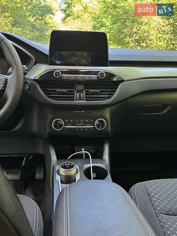 Внедорожник / Кроссовер Ford Escape 2023 в Киеве фото 34 Внедорожник / Кроссовер Ford Escape 2023 в Киеве