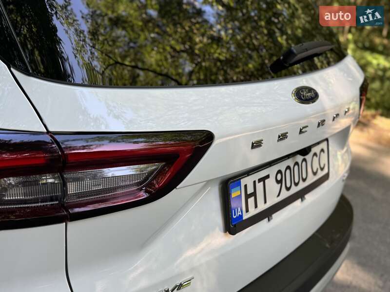 Внедорожник / Кроссовер Ford Escape 2023 в Киеве фото 62 Внедорожник / Кроссовер Ford Escape 2023 в Киеве
