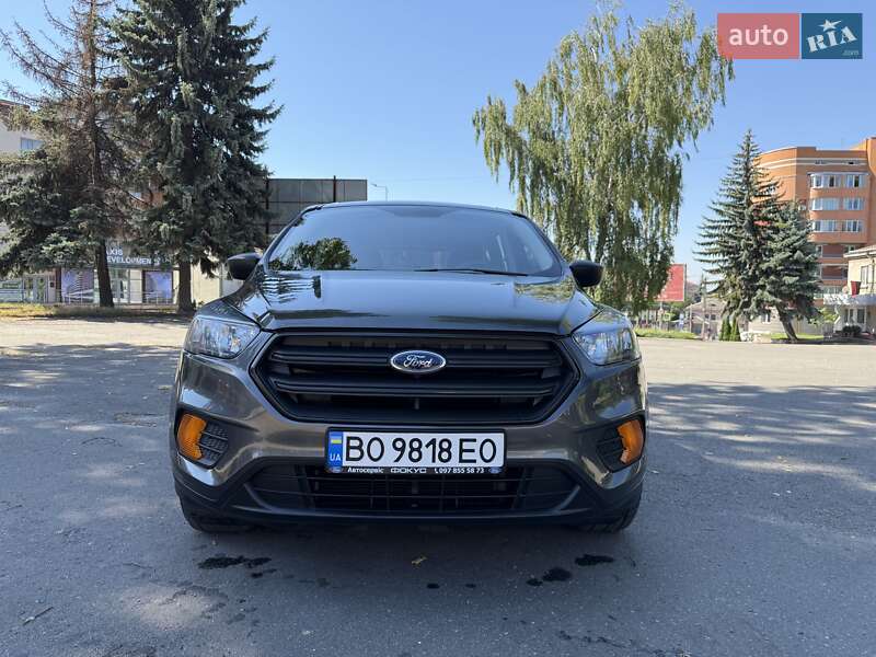 Внедорожник / Кроссовер Ford Escape 2018 в Тернополе