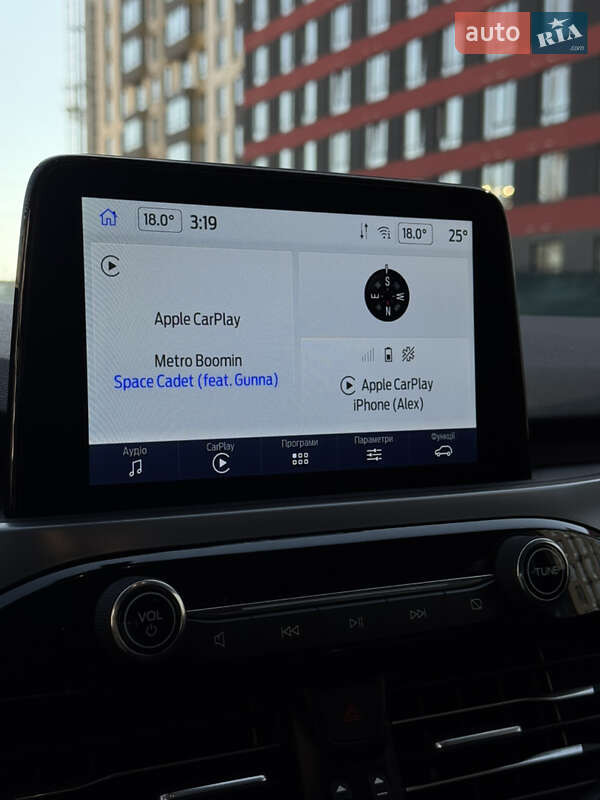 Внедорожник / Кроссовер Ford Escape 2023 в Киеве