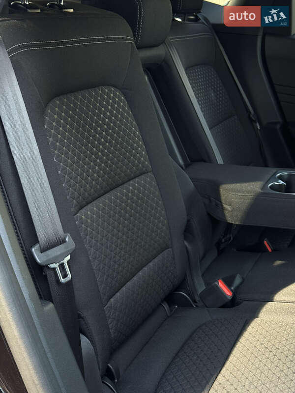 Внедорожник / Кроссовер Ford Escape 2023 в Киеве