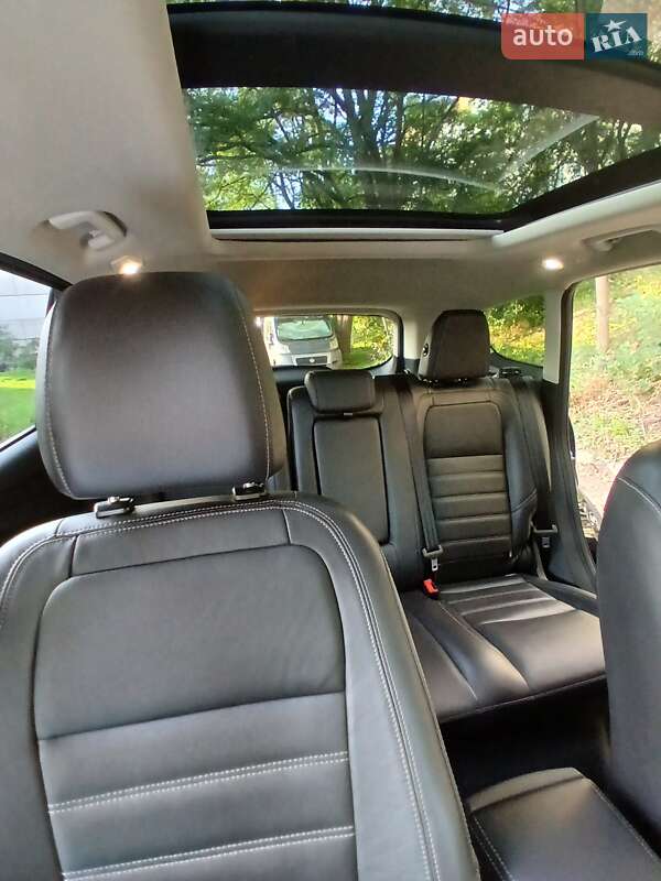 Внедорожник / Кроссовер Ford Escape 2016 в Львове фото 14 Внедорожник / Кроссовер Ford Escape 2016 в Львове