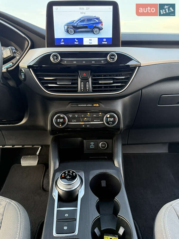 Внедорожник / Кроссовер Ford Escape 2021 в Виннице