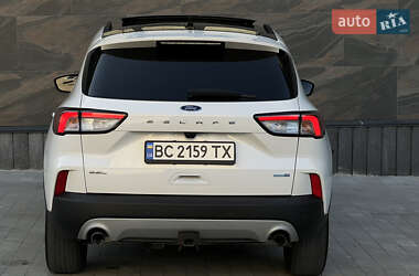 Внедорожник / Кроссовер Ford Escape 2019 в 