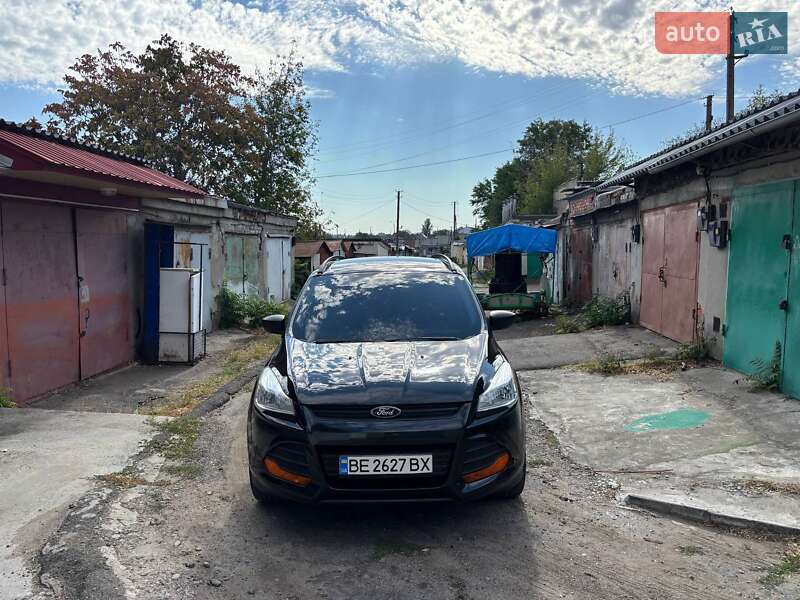 Внедорожник / Кроссовер Ford Escape 2014 в Николаеве