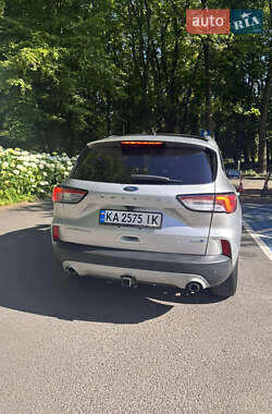 Позашляховик / Кросовер Ford Escape 2020 в Києві